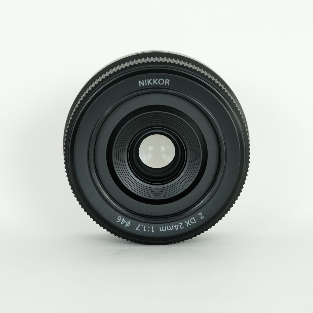 Nikon NIKKOR Z DX 24mm f/1.7 Nikon NIKKOR Z DX 24mm f/1.7