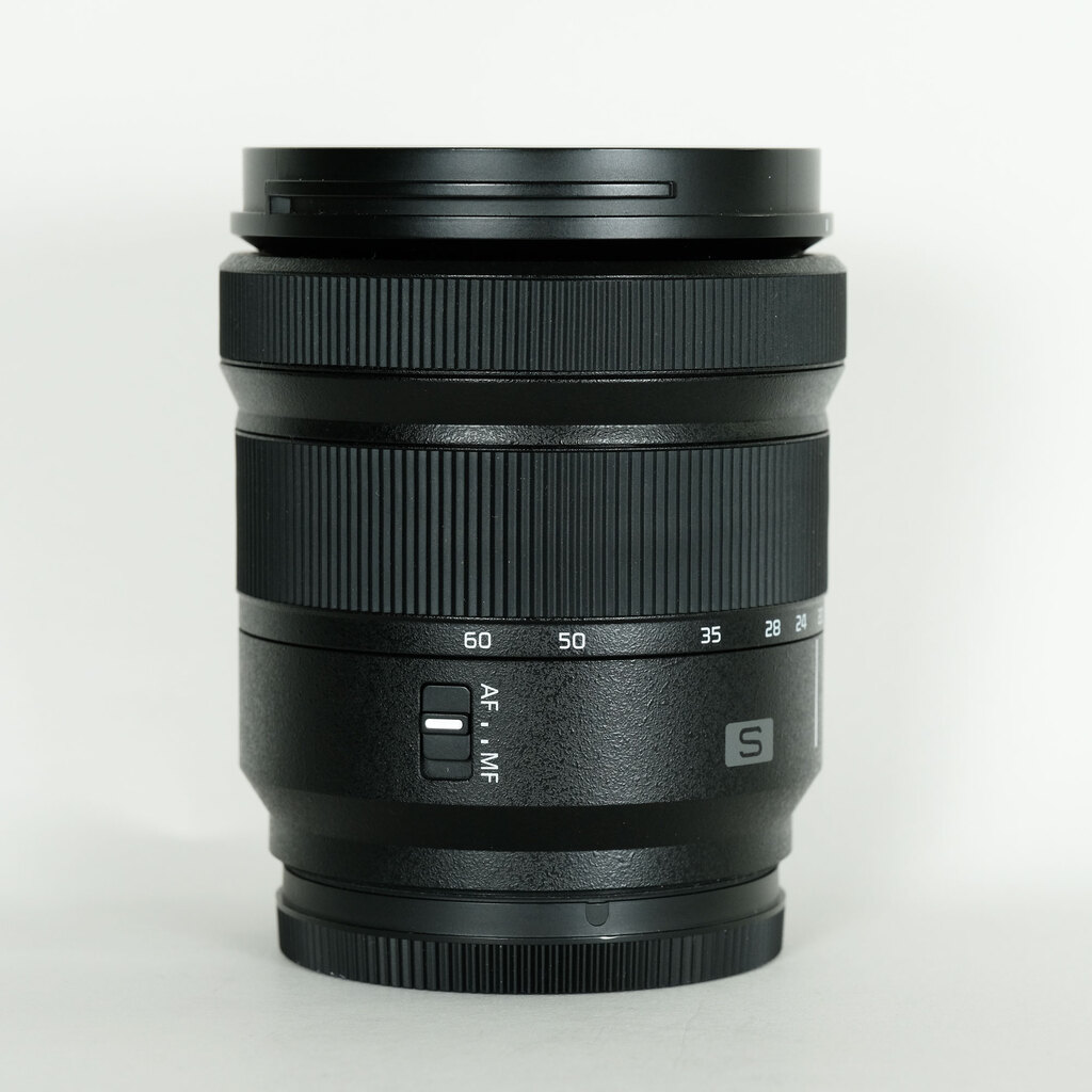 Panasonic LUMIX S 20-60mm F3.5-5.6 Panasonic LUMIX S 20-60mm F3.5-5.6