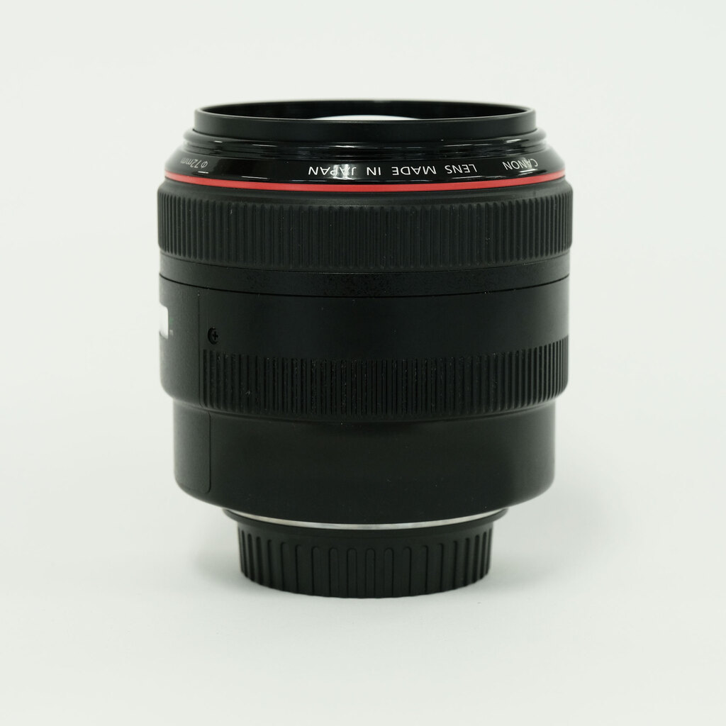 Canon EF85mm F1.2L II USMの出品 | ONE SCENE（ワンシーン）