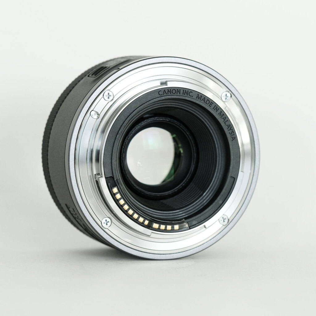 Canon RF50mm F1.8 STM Canon RF50mm F1.8 STM