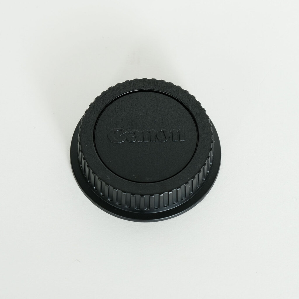 Canon EF-S18-55mm F3.5-5.6 IS STM Canon EF-S18-55mm F3.5-5.6 IS STM