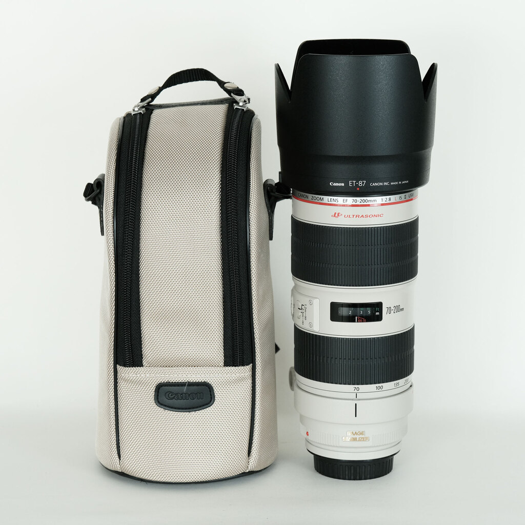【美品】Canon EF 70-200mm F2.8 L USM おまけ付 Canon EF70-200mm F2.8L IS Ⅱ USM おまけ付き