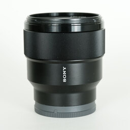 SONY FE 85mm F1.8 SEL85F18 SONY FE 85mm F1.8 SEL85F18