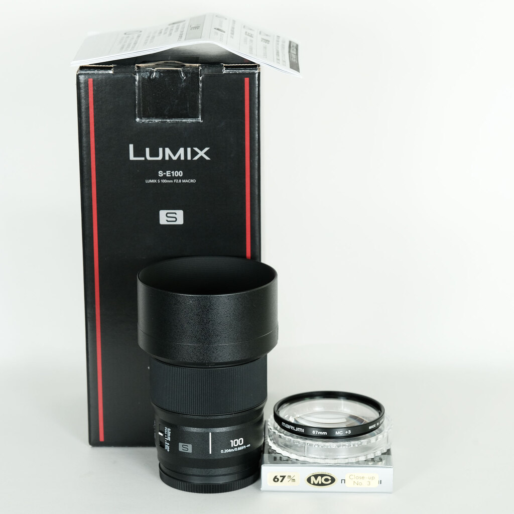 Panasonic LUMIX S 100mm F2.8 MACRO Panasonic LUMIX S 100mm F2.8 MACRO