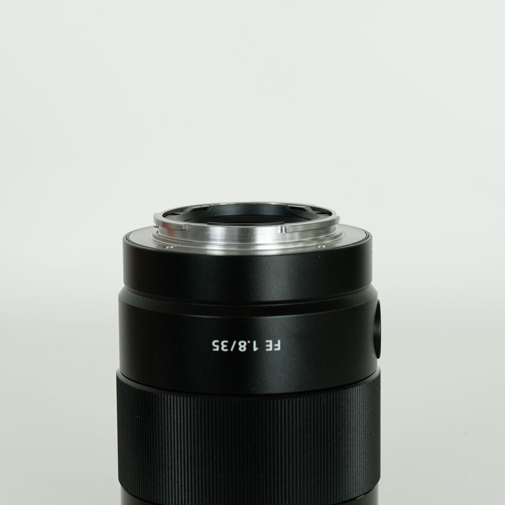 SONY FE 35mm F1.8 SEL35F18F
