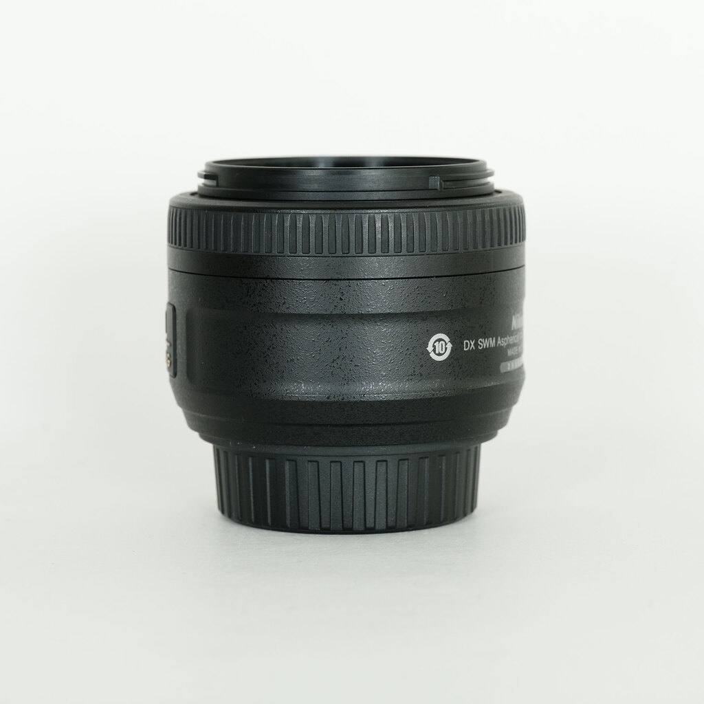 Nikon AF-S DX NIKKOR 35mm f/1.8G