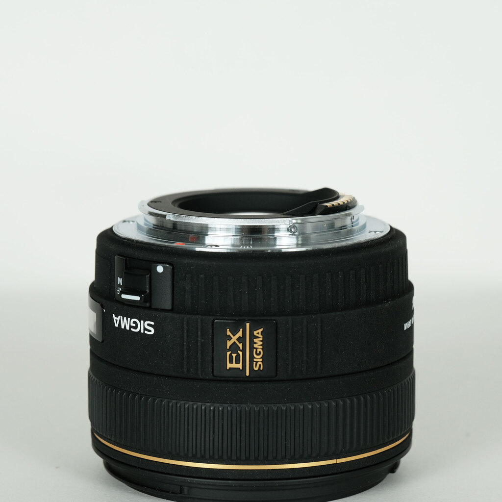 SIGMA 30mm F1.4 EX DC HSM [キヤノン用]