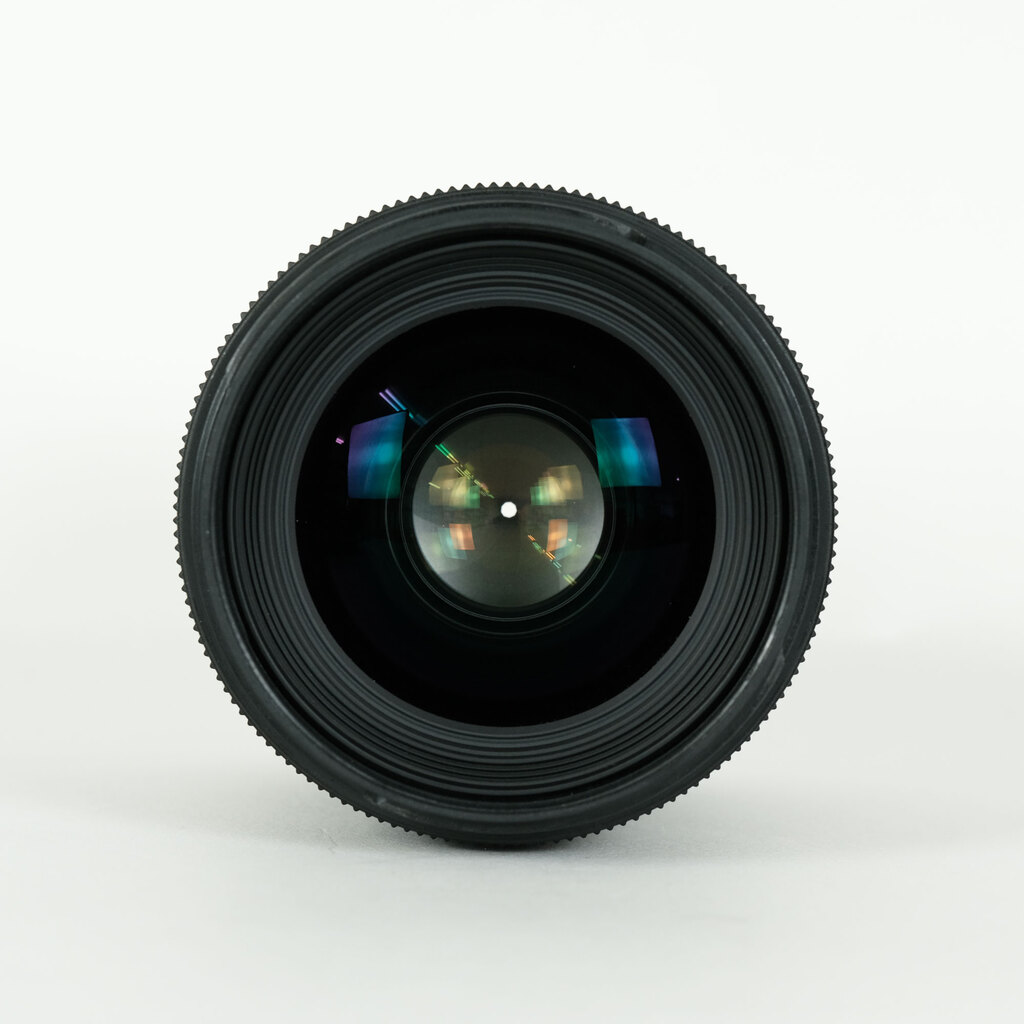SIGMA 35mm F1.4 DG HSM｜Art [ニコン用]の出品 | ONE SCENE