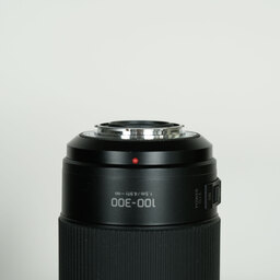 Panasonic LUMIX G VARIO 100-300mm / F4.0-5.6 II / POWER O.I.S. Panasonic LUMIX G VARIO 100-300mm / F4.0-5.6 II / POWER O.I.S.