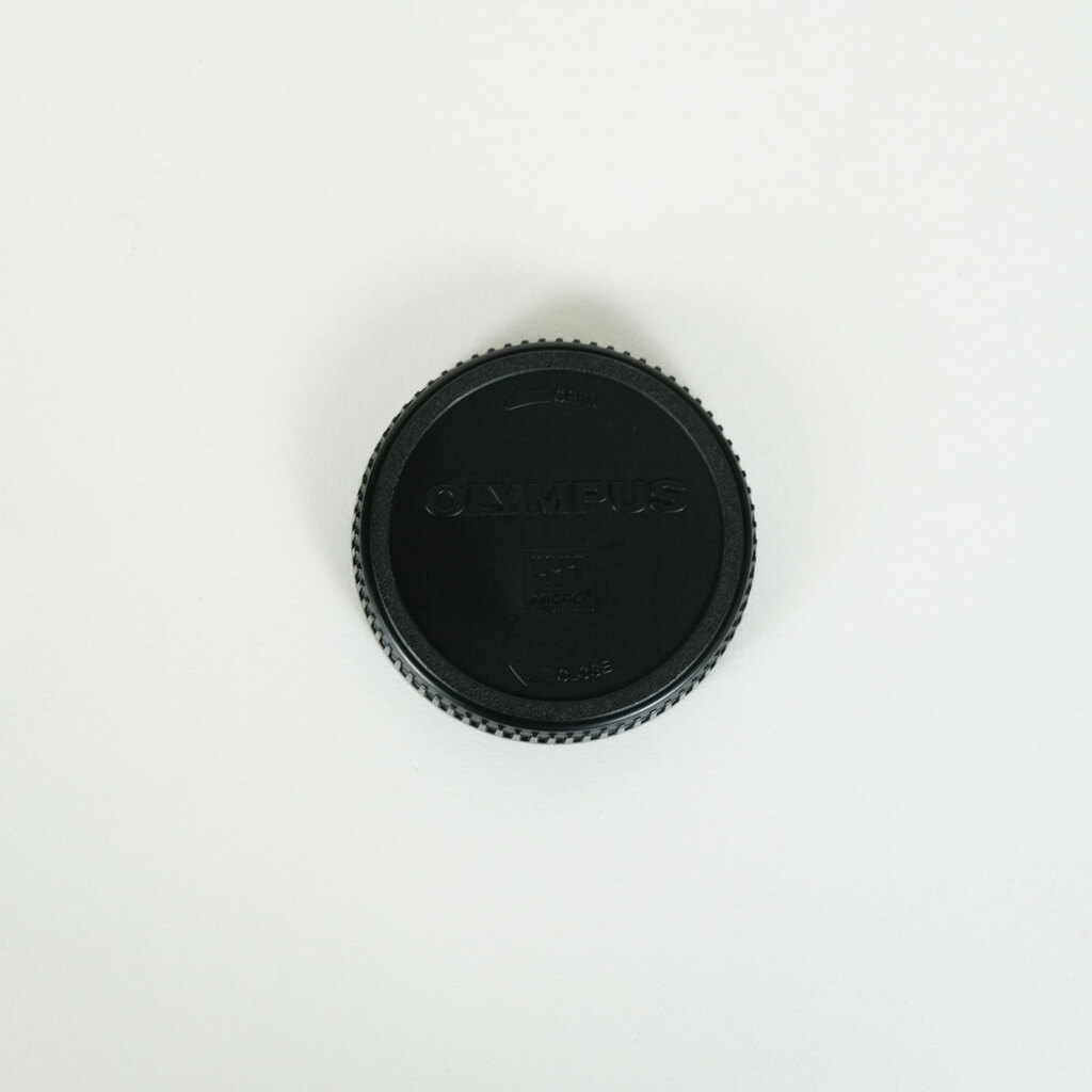 OLYMPUS M.ZUIKO DIGITAL ED 100-400mm F5.0-6.3 IS OLYMPUS M.ZUIKO DIGITAL ED 100-400mm F5.0-6.3 IS