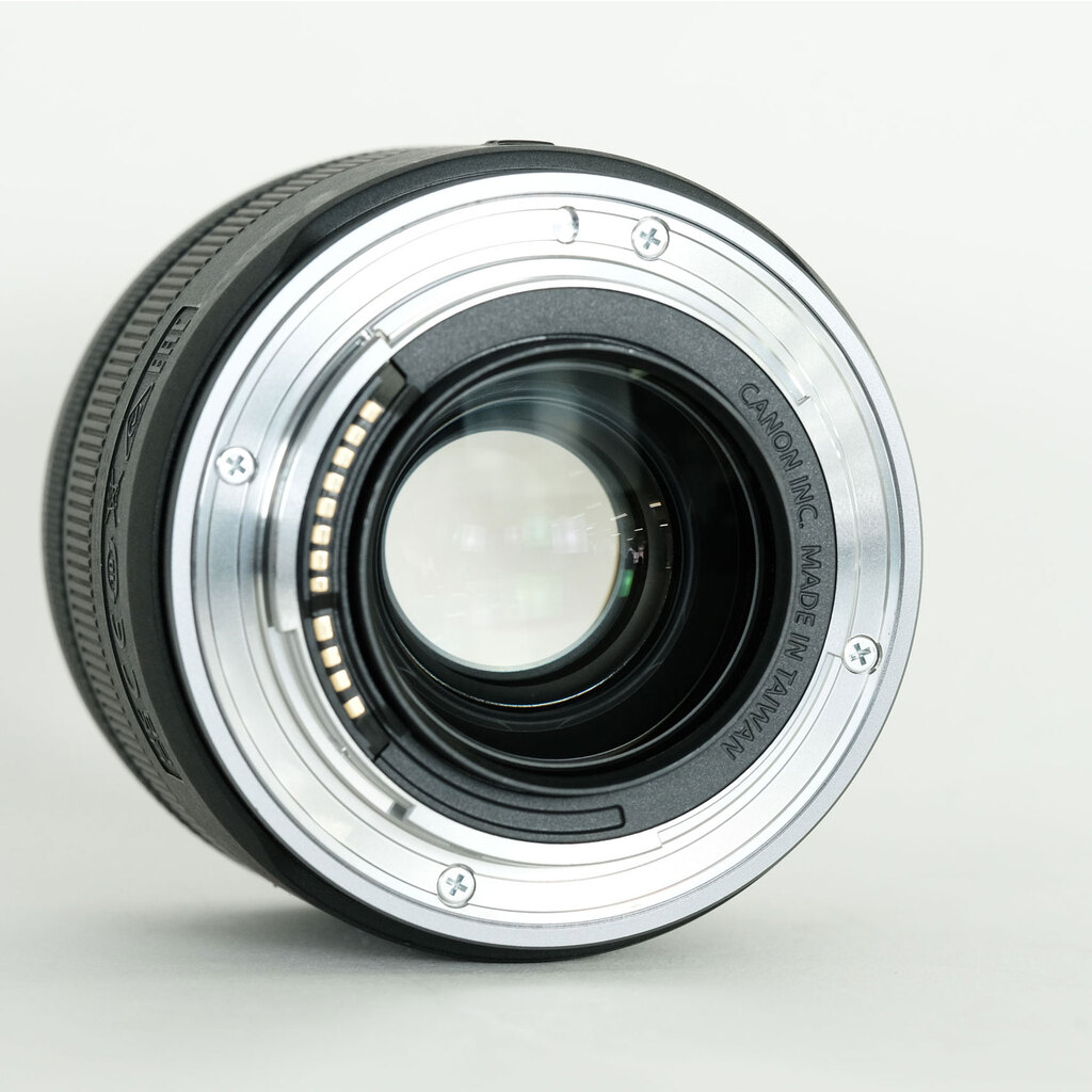 Canon RF35mm F1.8 MACRO IS STM Canon RF35mm F1.8 MACRO IS STM