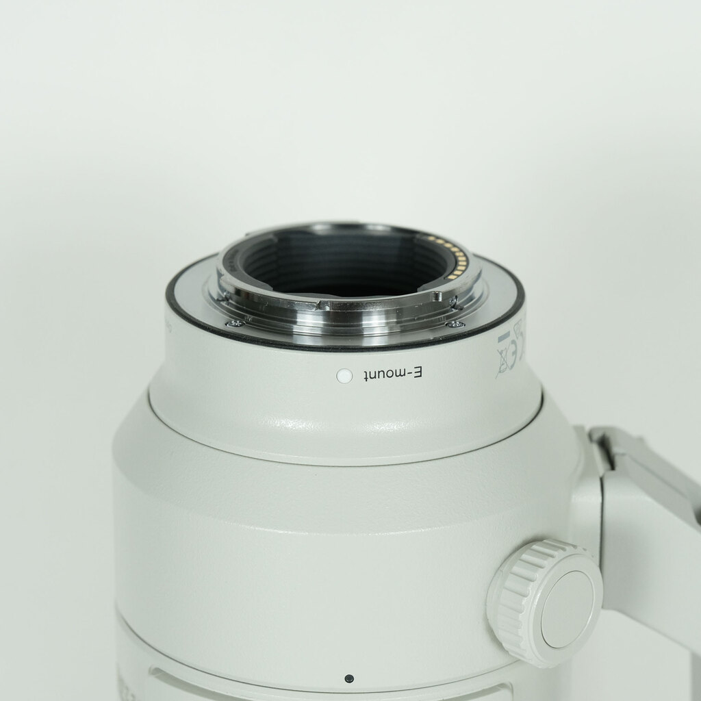 SONY FE 70-200mm F2.8 GM OSS SEL70200GM SONY FE 70-200mm F2.8 GM OSS SEL70200GM