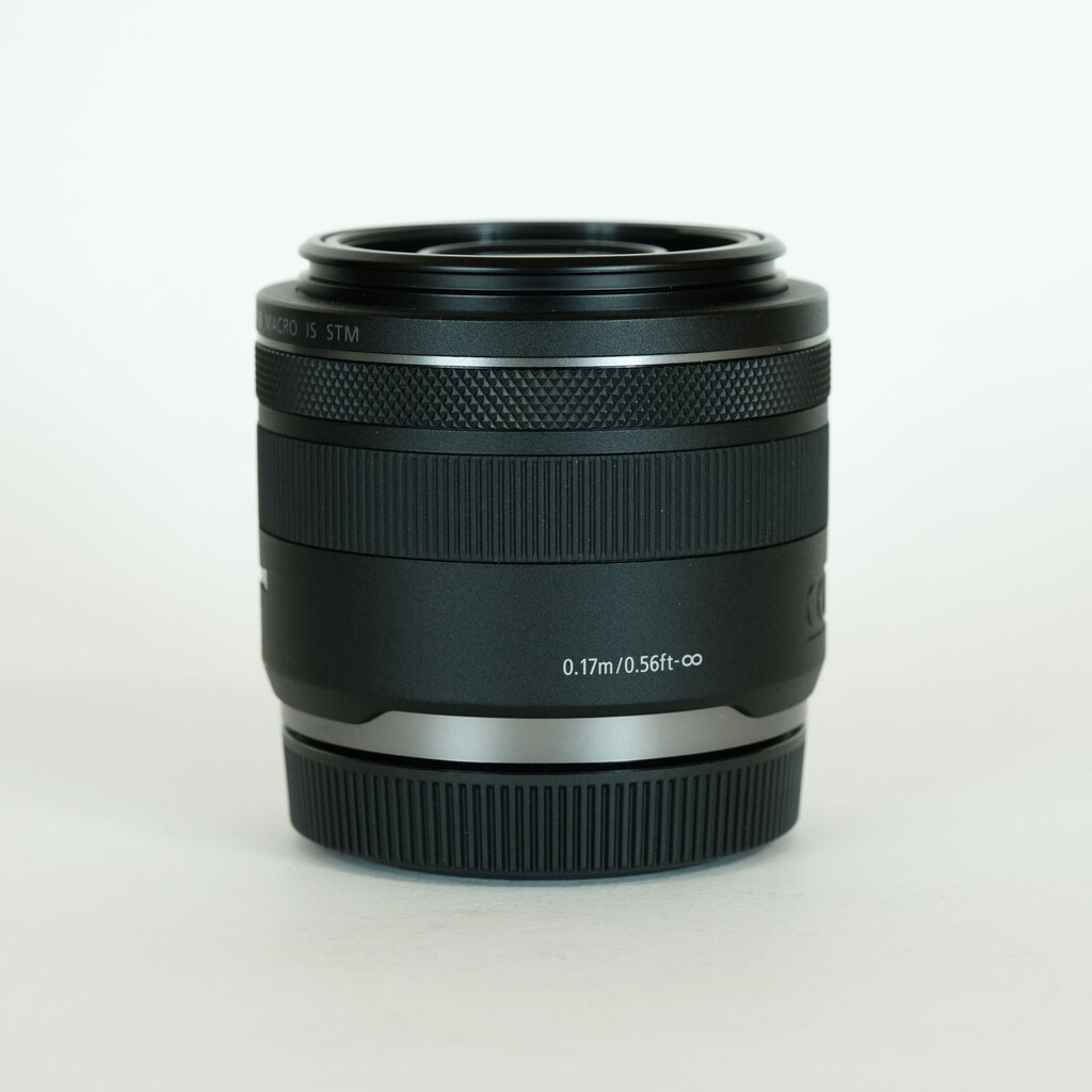 Canon RF35mm F1.8 MACRO IS STM