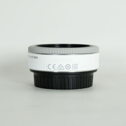 Canon EF40mm F2.8 STM ホワイト Canon EF40mm F2.8 STM ホワイト