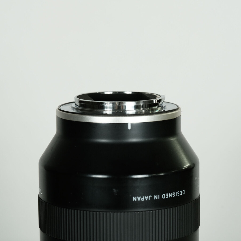 TAMRON 70-180mm F/2.8 Di III VXD (Model A056) [ ソニーE用 ]