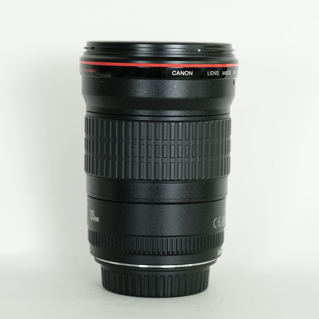 Canon EF135mm F2L USM Canon EF135mm F2L USM
