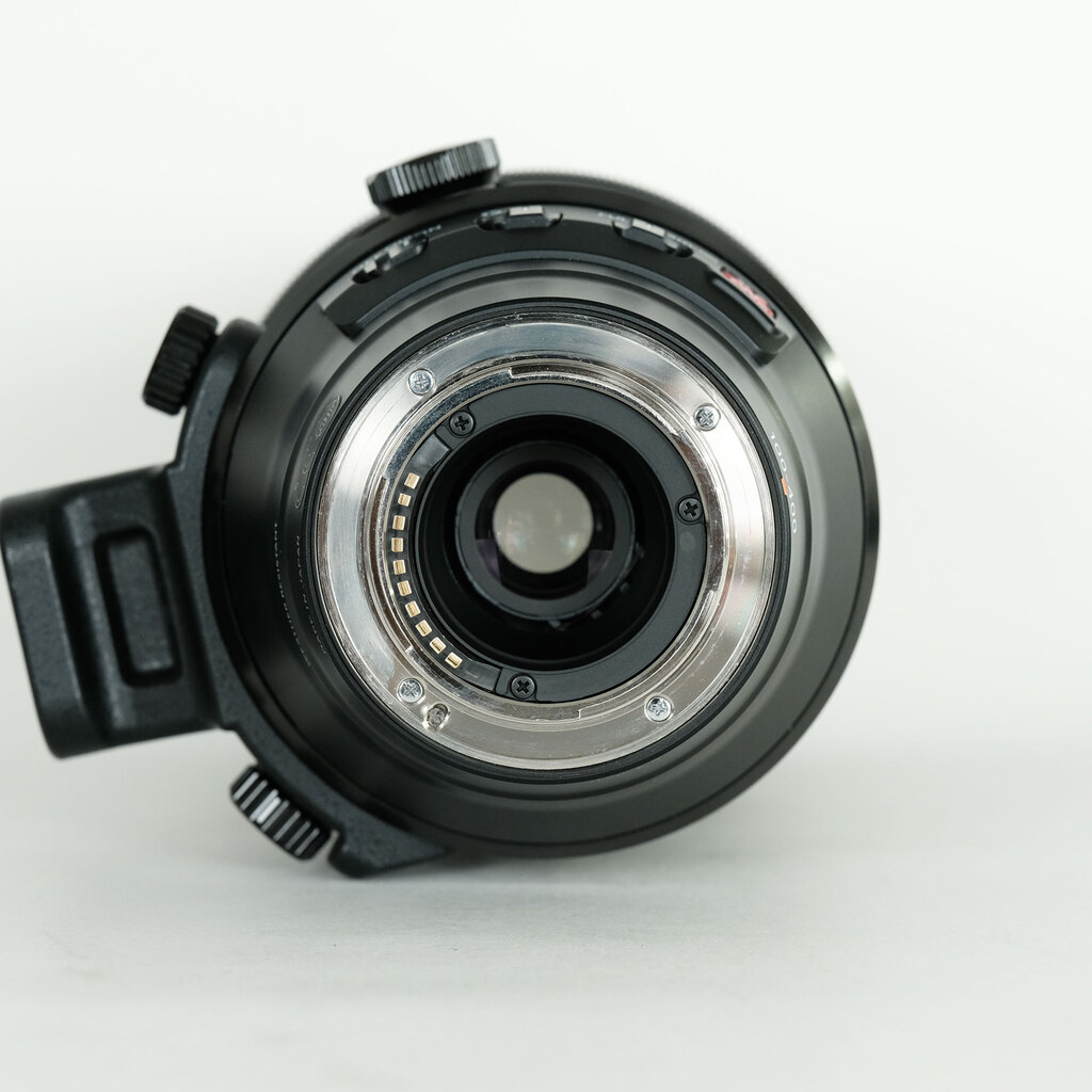 FUJIFILM XF100-400mmF4.5-5.6 R LM OIS WR FUJIFILM XF100-400mmF4.5-5.6 R LM OIS WR