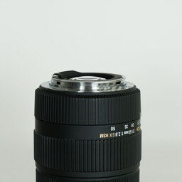 SIGMA 17-50mm F2.8 EX DC OS HSM (キヤノンEF用) SIGMA 17-50mm F2.8 EX DC OS HSM (キヤノンEF用)