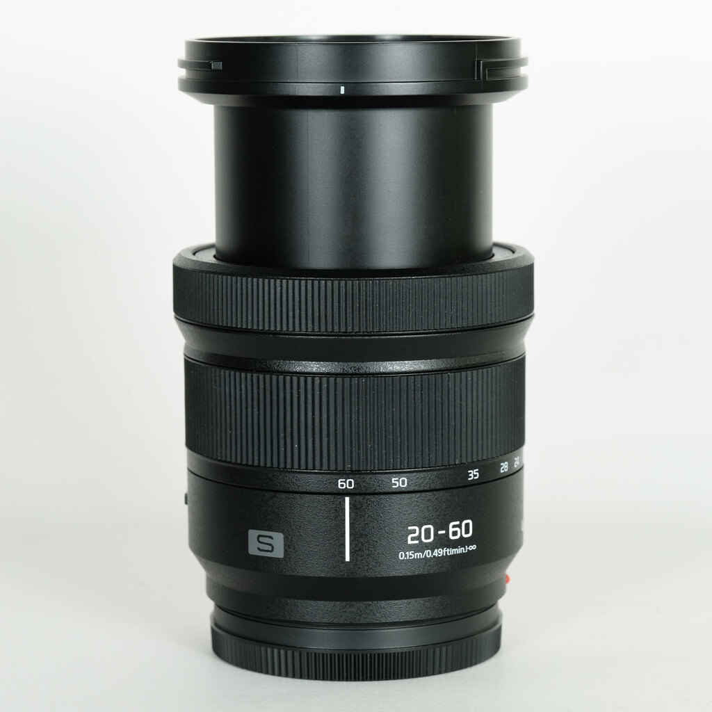 Panasonic LUMIX S 20-60mm F3.5-5.6 Panasonic LUMIX S 20-60mm F3.5-5.6