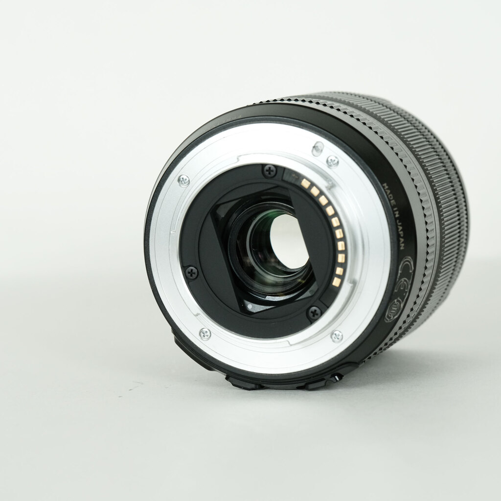 FUJIFILM XF18-55mmF2.8-4 R LM OIS FUJIFILM XF18-55mmF2.8-4 R LM OIS
