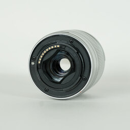 FUJIFILM フジノン XC16-50mm F3.5-5.6 OIS シルバー FUJIFILM フジノン XC16-50mm F3.5-5.6 OIS シルバー