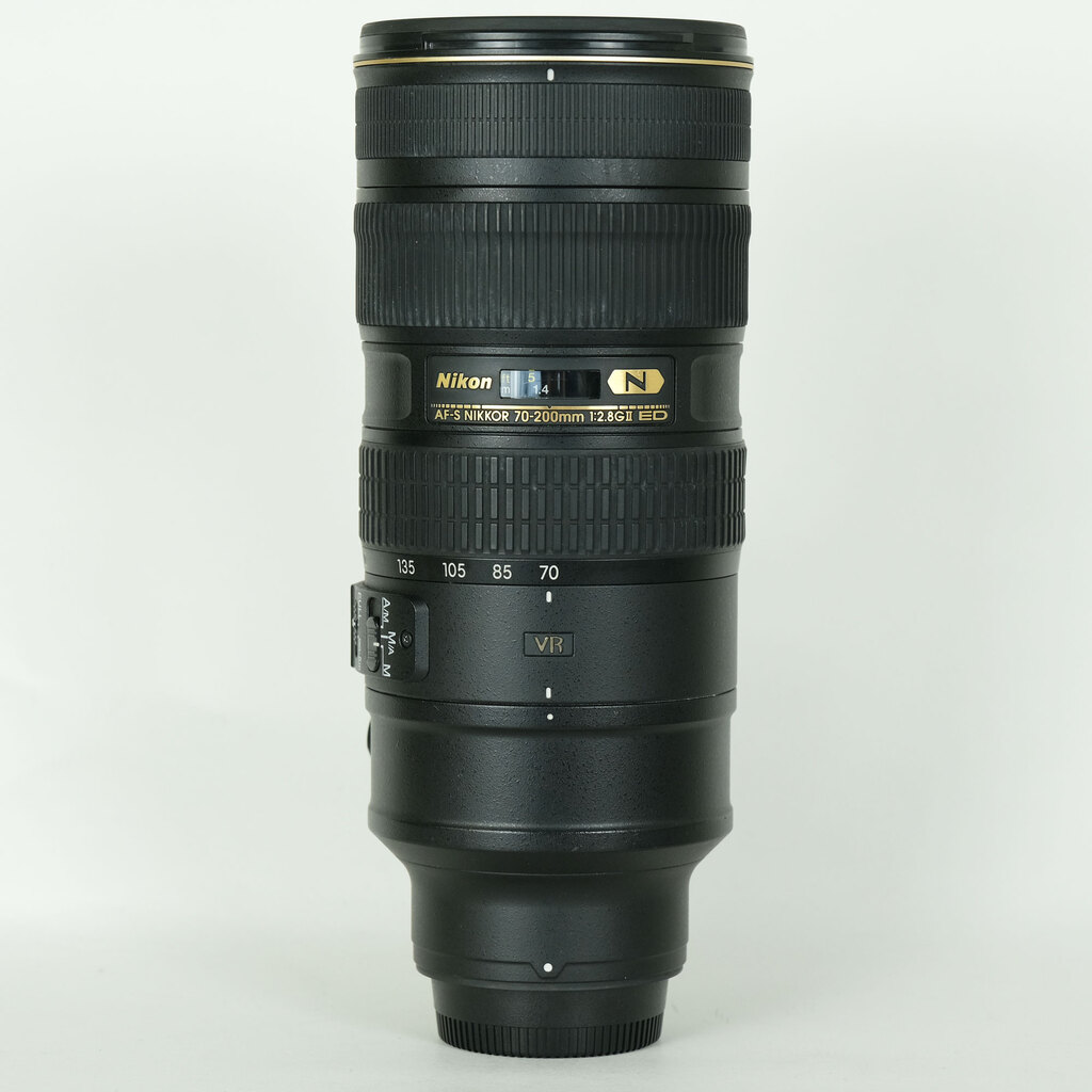 Nikon AF-S NIKKOR 70-200mm F2.8 G ED VR II Nikon AF-S NIKKOR 70-200mm F2.8 G ED VR II