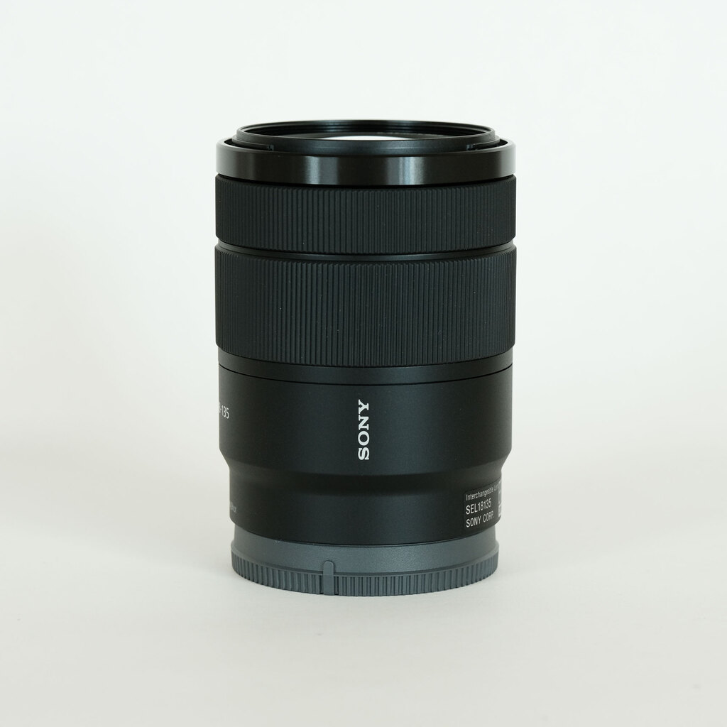 E 3.5-5.6/18-135 OSS ズームレンズ レンタル] SONY E18-135mm F3.5-5.6 OSS - ソニー Eマウント