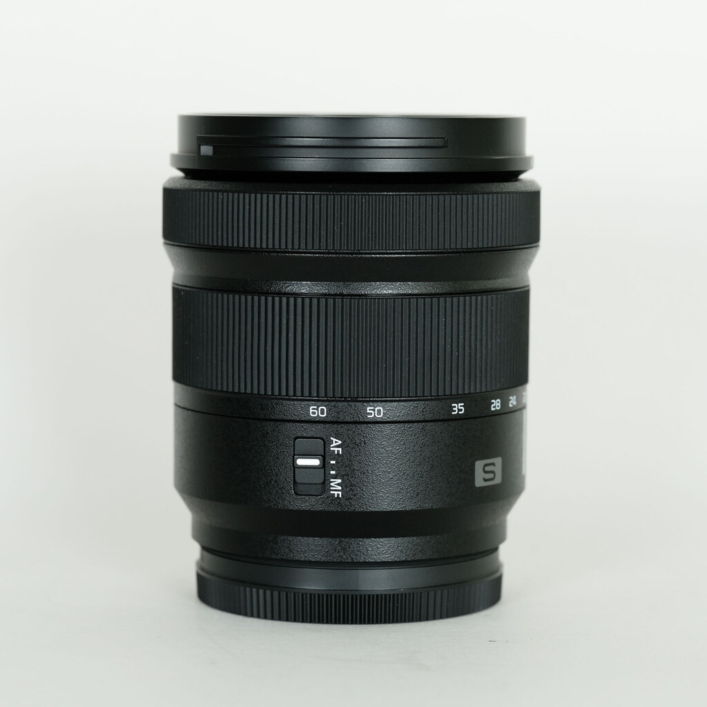 LUMIX 20-60mm ズームレンズ Panasonic LUMIX S 20-60mm F3.5-5.6の出品 | ONE SCENE（ワン