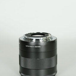 Canon EF-M18-55mm F3.5-5.6 IS STM Canon EF-M18-55mm F3.5-5.6 IS STM