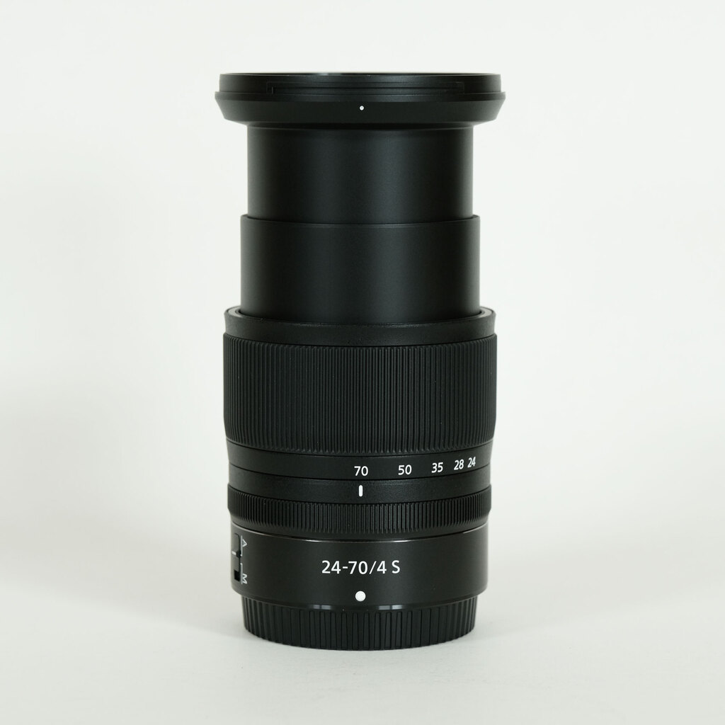 Nikon NIKKOR Z 24-70mm f/4 S Nikon NIKKOR Z 24-70mm f/4 S