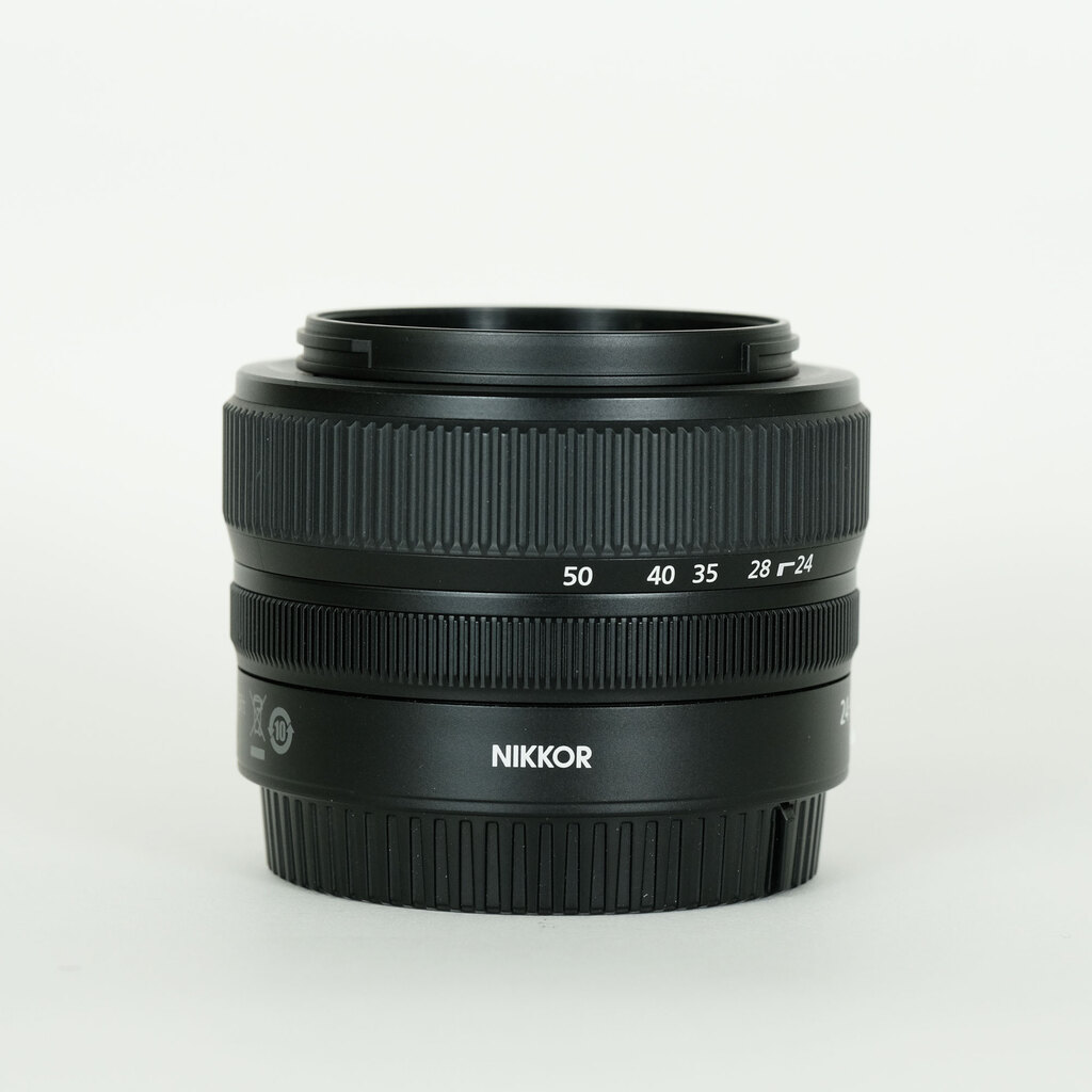 Nikon NIKKOR Z 24-50mm f/4-6.3 Nikon NIKKOR Z 24-50mm f/4-6.3