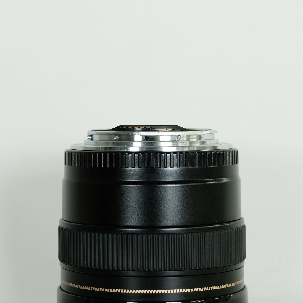Canon EF20mm F2.8 USM Canon EF20mm F2.8 USM