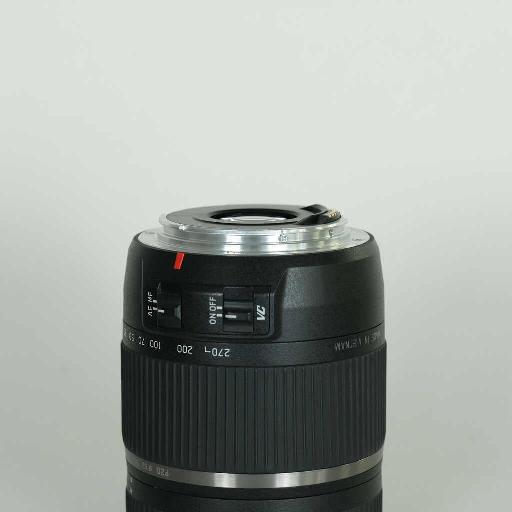 TAMRON 18-270mm F3.5-6.3 DiII VC PZD TS B008TSE(キヤノンEF用) TAMRON 18-270mm F3.5-6.3 DiII VC PZD TS B008TSE(キヤノンEF用)