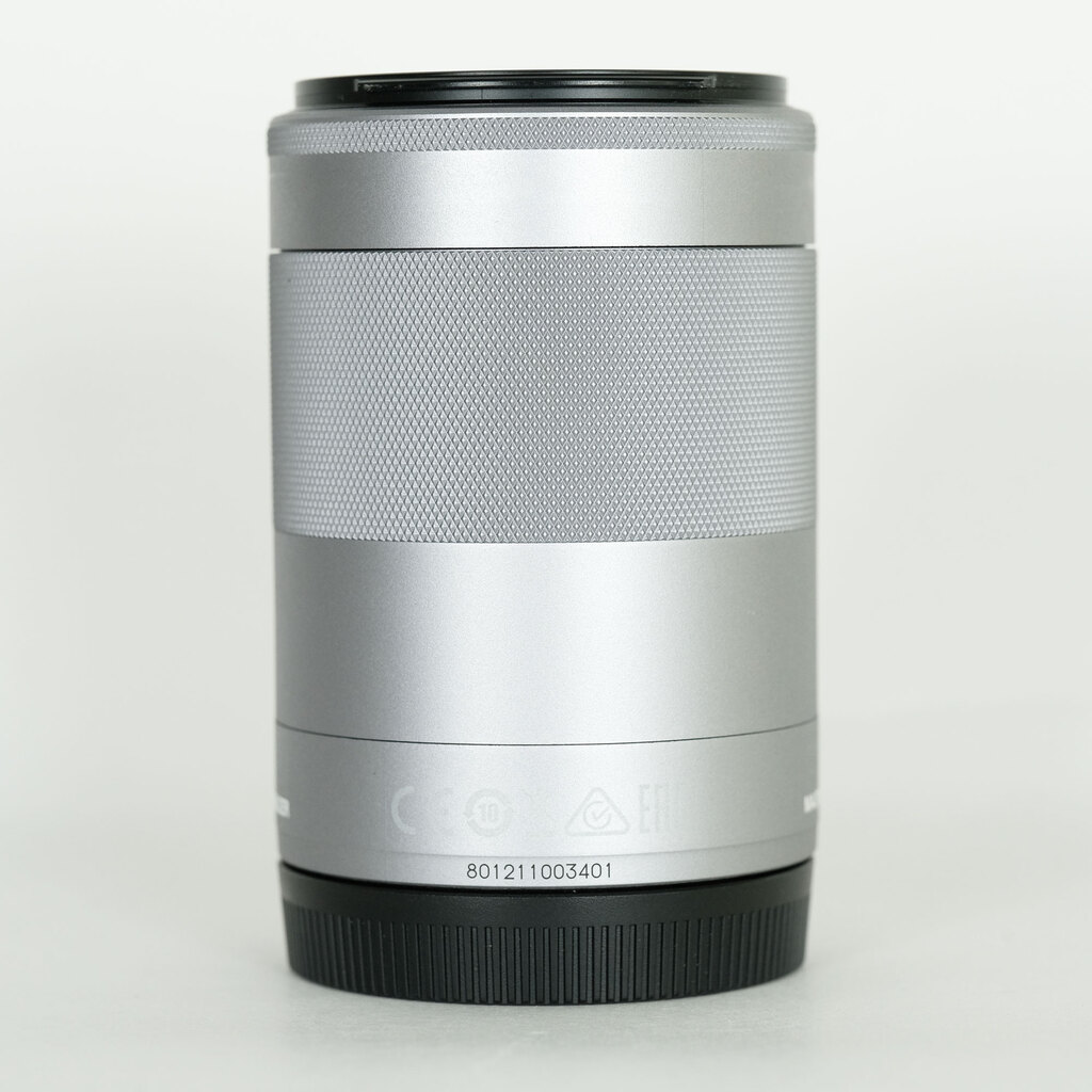 Canon EF-M55-200mm F4.5-6.3 IS STM シルバー