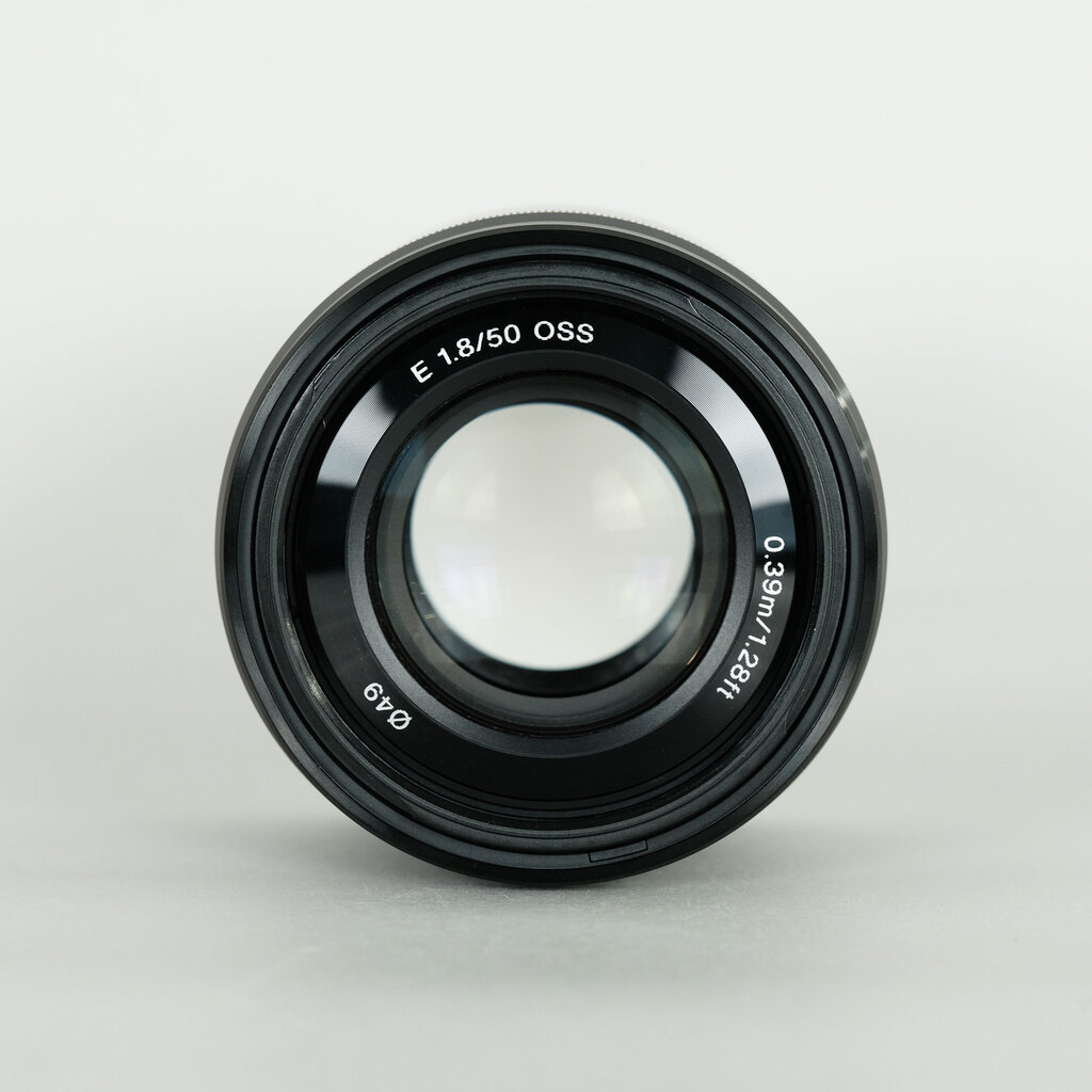 SONY E 50mm F1.8 OSS SEL50F18
