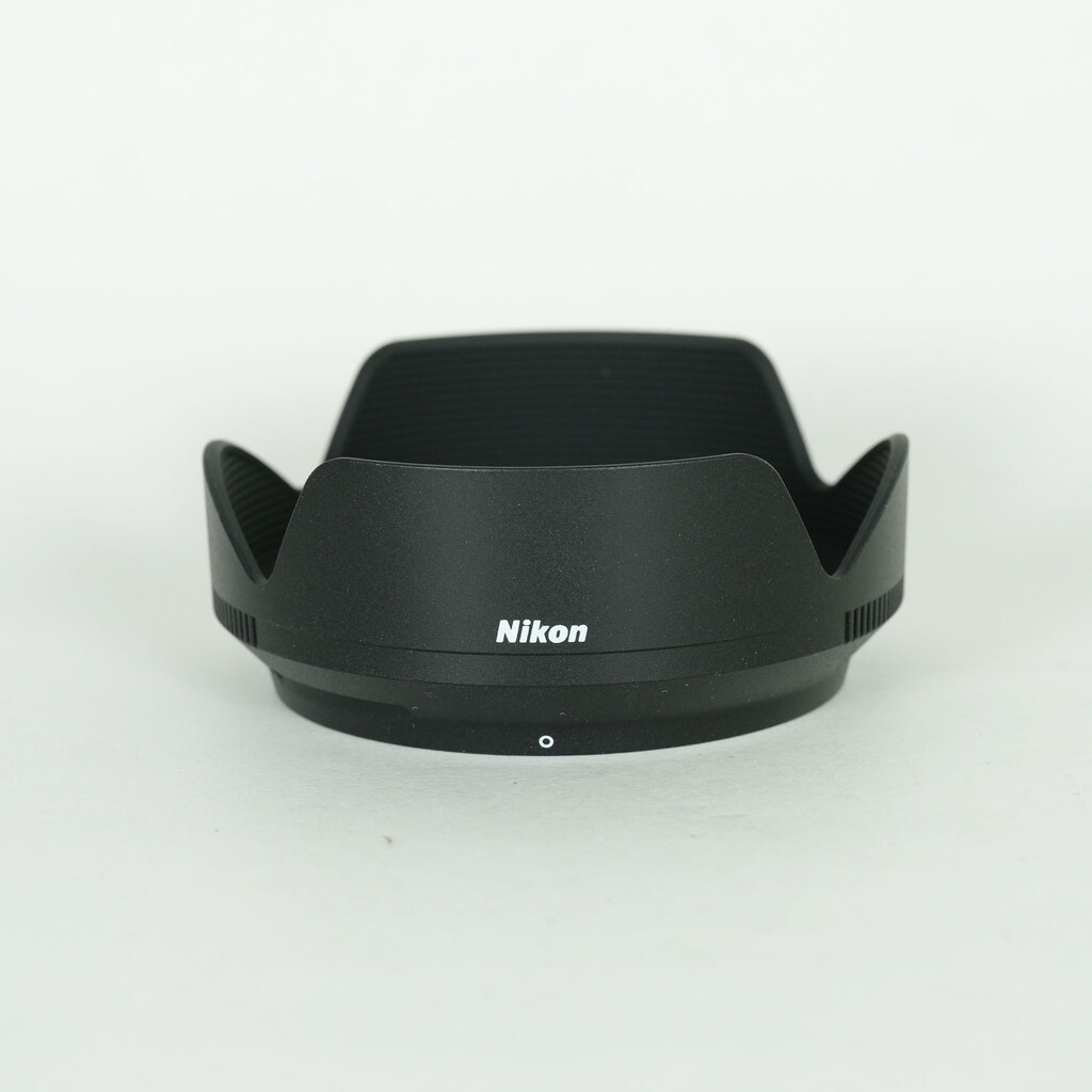 Nikon NIKKOR Z DX 18-140mm f/3.5-6.3 VR Nikon NIKKOR Z DX 18-140mm f/3.5-6.3 VR