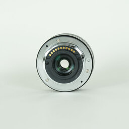 Panasonic LUMIX G VARIO 12-32mm / F3.5-5.6 ASPH. / MEGA O.I.S.