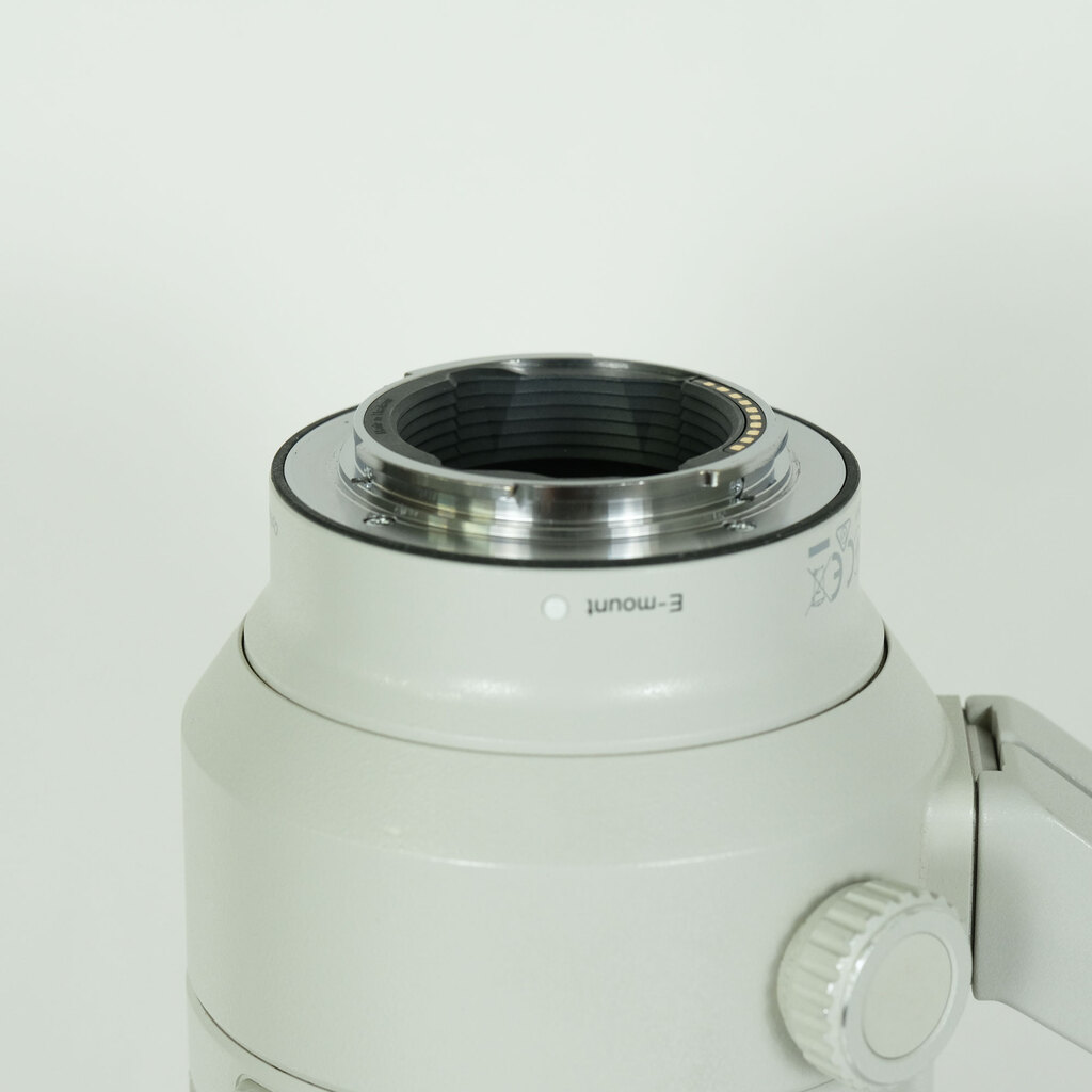 SONY FE 70-200mm F2.8 GM OSS SEL70200GM SONY FE 70-200mm F2.8 GM OSS SEL70200GM