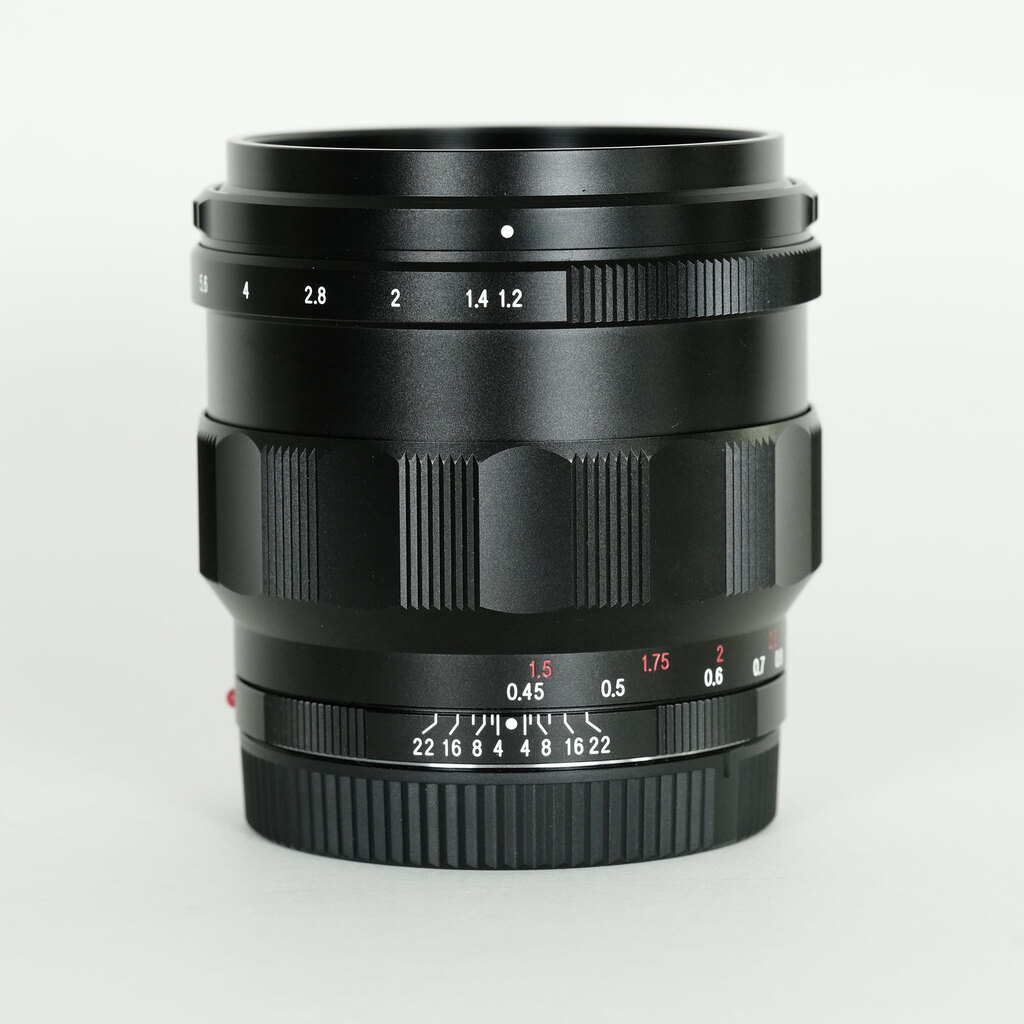 Voigtlander NOKTON 50mm F1.2 Aspherical E-mount (ソニーE用) Voigtlander NOKTON 50mm F1.2 Aspherical E-mount (ソニーE用)