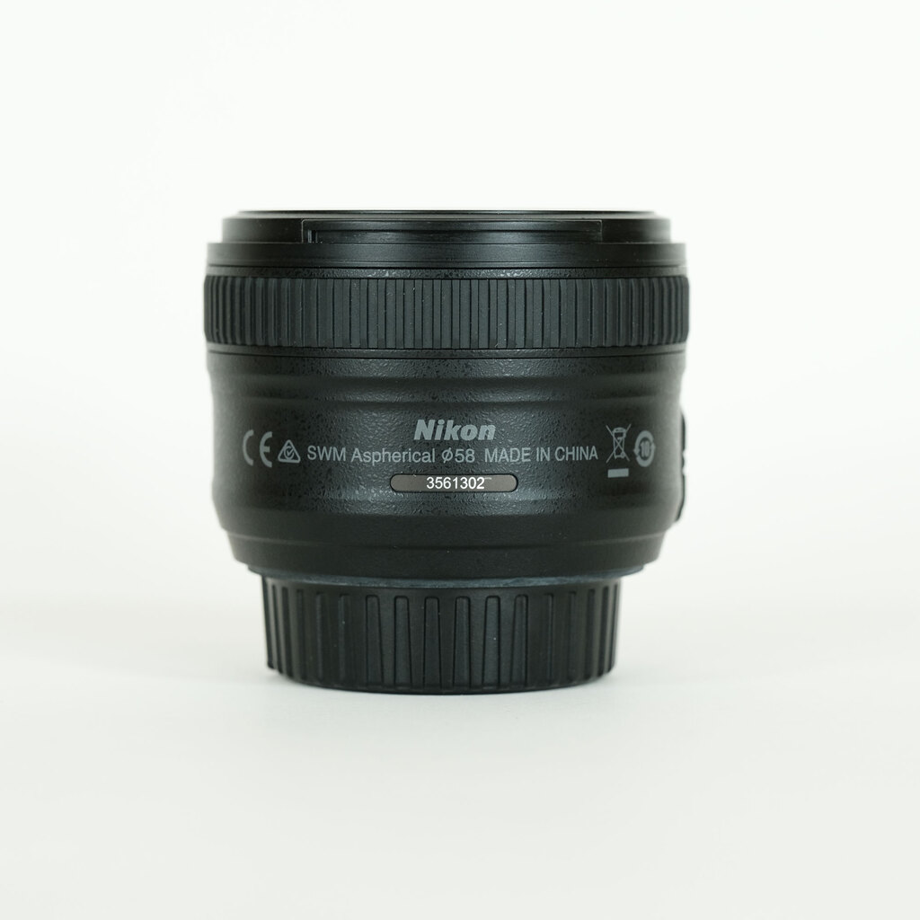 Nikon AF-S NIKKOR 50mm f/1.8G Nikon AF-S NIKKOR 50mm f/1.8G