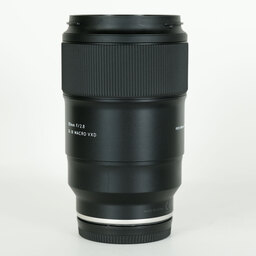 TAMRON 90mm F/2.8 Di III MACRO VXD [ソニーE用]