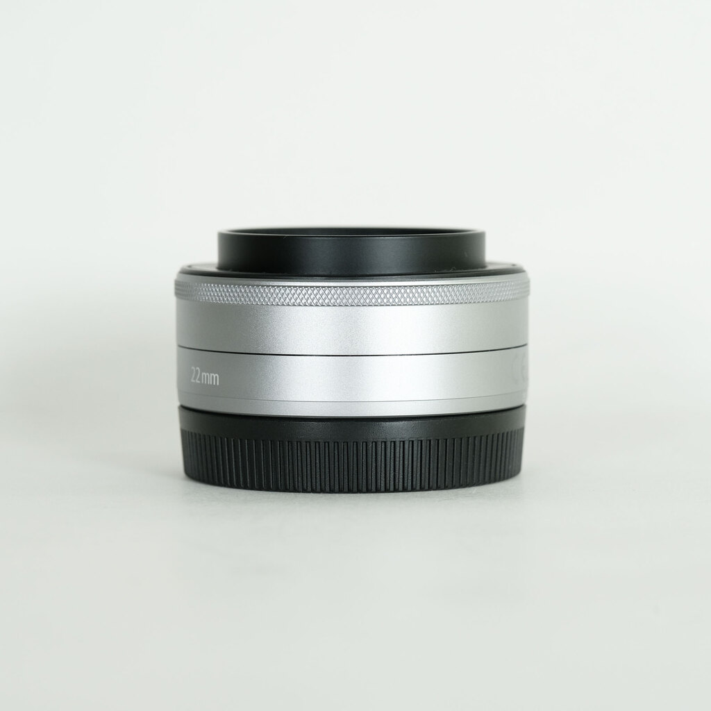 Canon EF-M22mm F2 STM Canon EF-M22mm F2 STM
