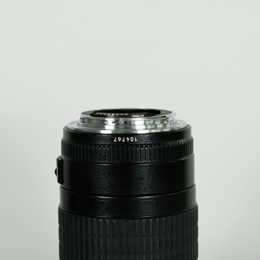 Canon EF135mm F2L USM Canon EF135mm F2L USM