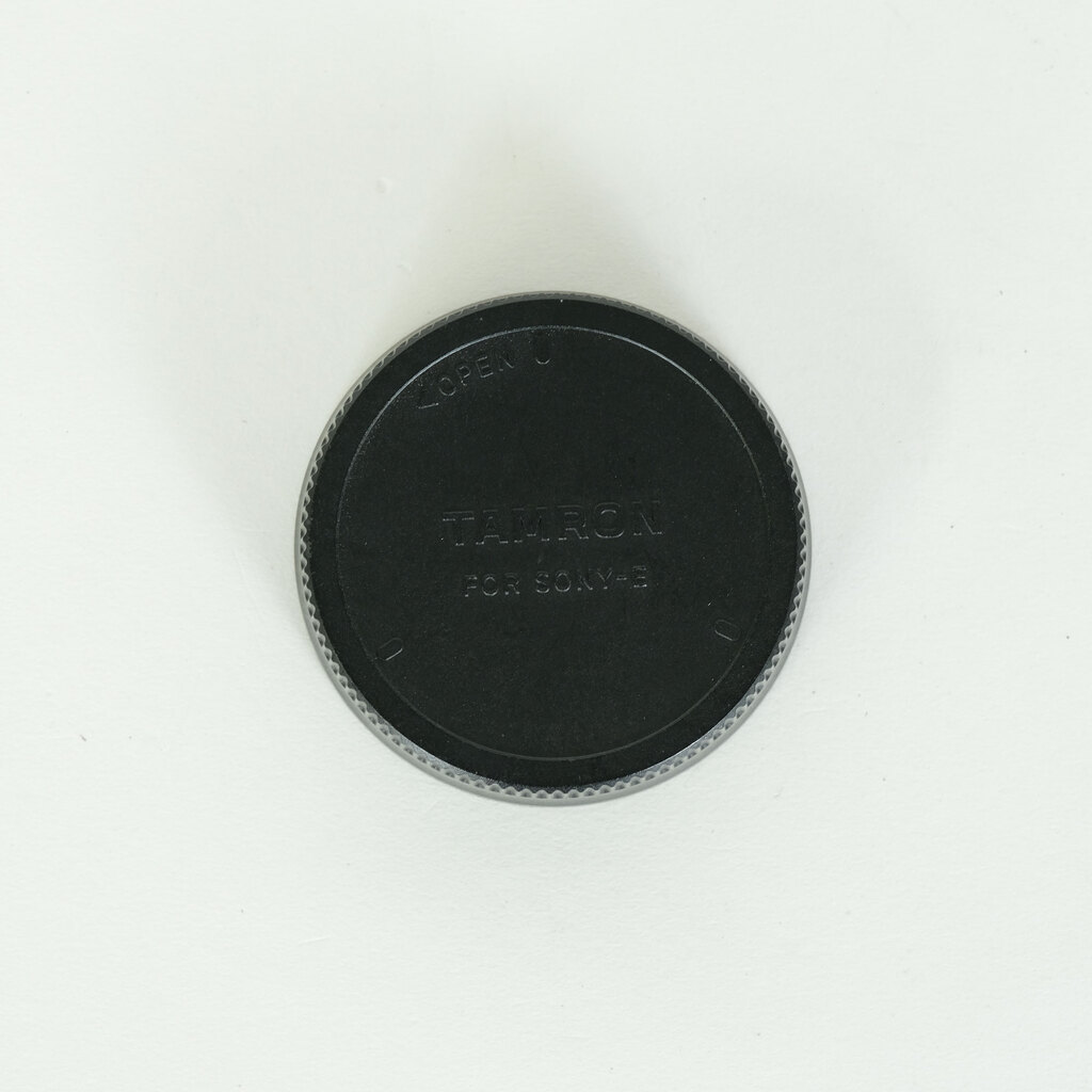 TAMRON 70-300mm F/4.5-6.3 Di III RXD (Model A047) [ソニーE用]