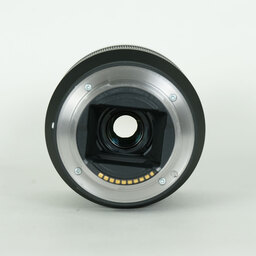 SONY FE 28-70mm F3.5-5.6 OSS SEL2870 SONY FE 28-70mm F3.5-5.6 OSS SEL2870