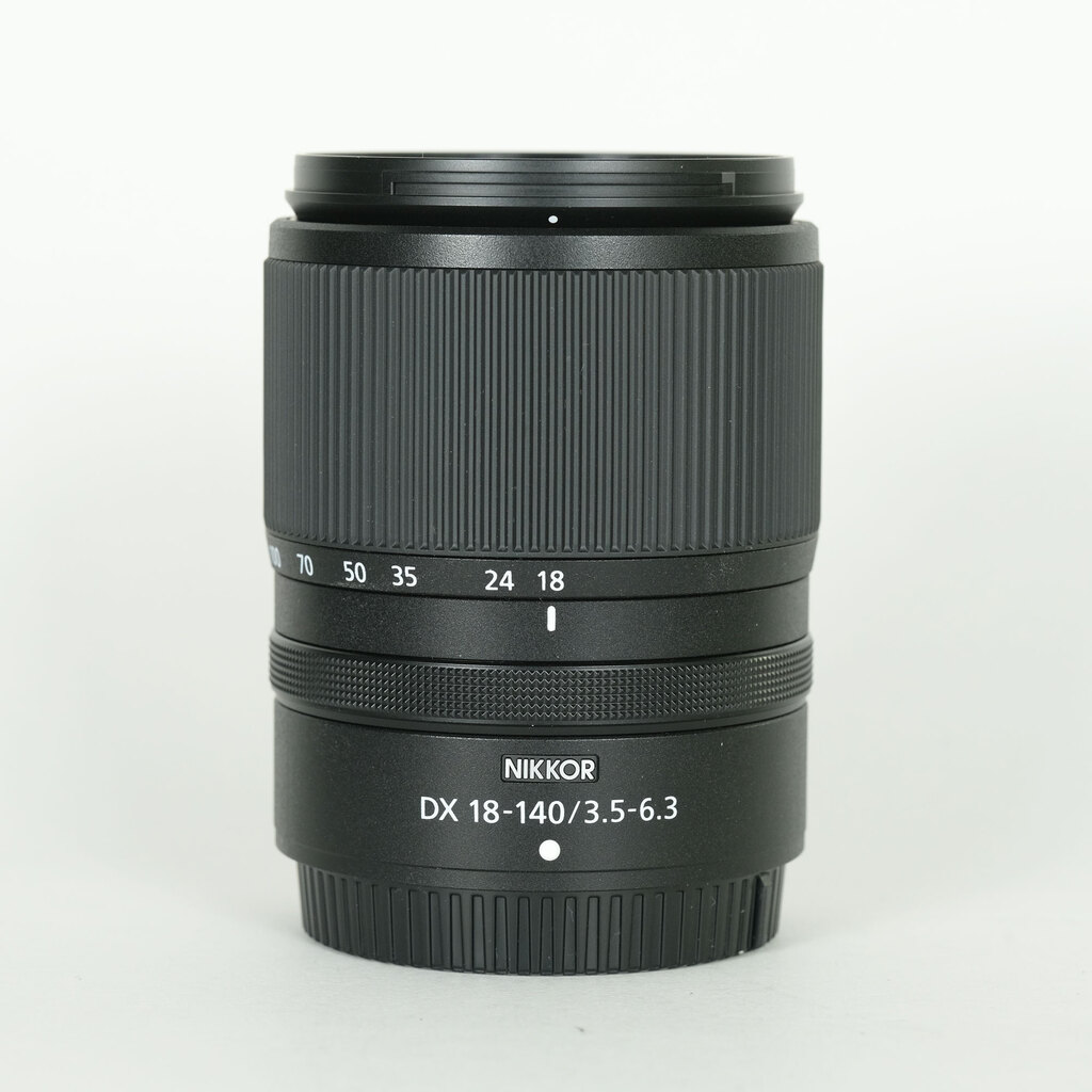 Nikon NIKKOR Z DX 18-140mm f/3.5-6.3 VR Nikon NIKKOR Z DX 18-140mm f/3.5-6.3 VR