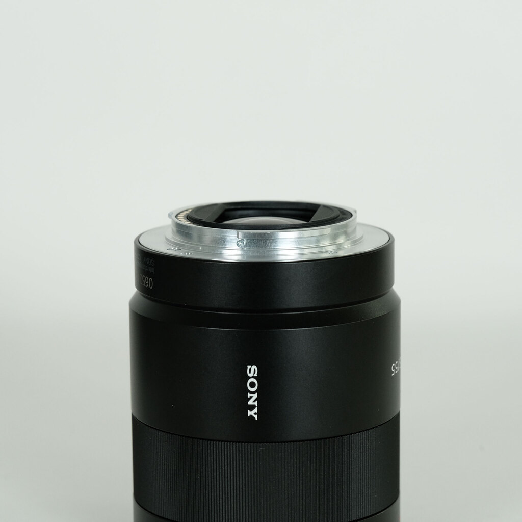 SONY Sonnar T* FE 55mm F1.8 ZA SEL55F18Z SONY Sonnar T* FE 55mm F1.8 ZA SEL55F18Z