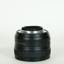 Nikon AF-S NIKKOR 50mm f/1.8G Nikon AF-S NIKKOR 50mm f/1.8G