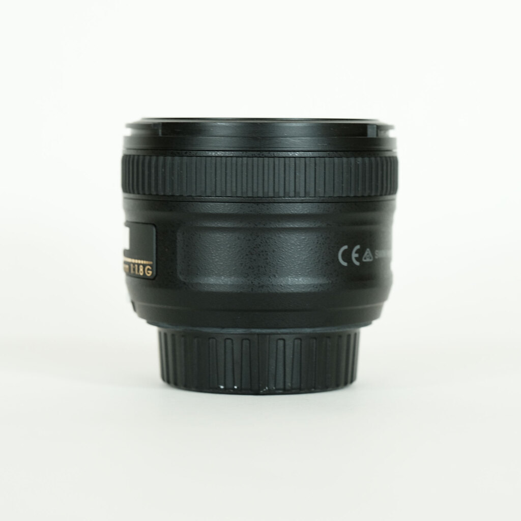 Nikon AF-S NIKKOR 50mm f/1.8G Nikon AF-S NIKKOR 50mm f/1.8G