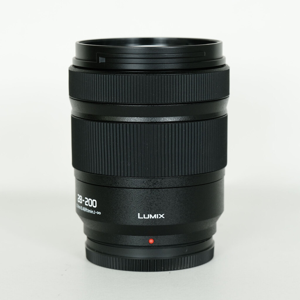 Panasonic LUMIX 28-200mm F7.1 ズームレンズ　超美品 Panasonic LUMIX 28-200mm F7.1 ズームレンズ 超美品 Amazon.com